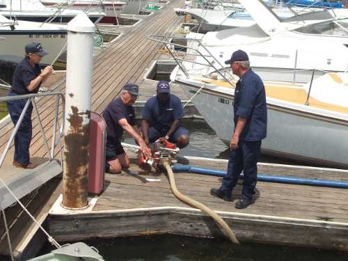 060112tieoutdock