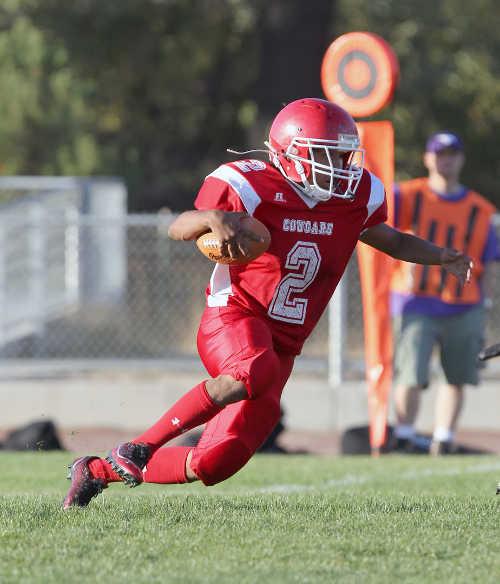 091012footballbeecher2676