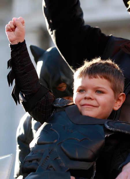 111513batkid3